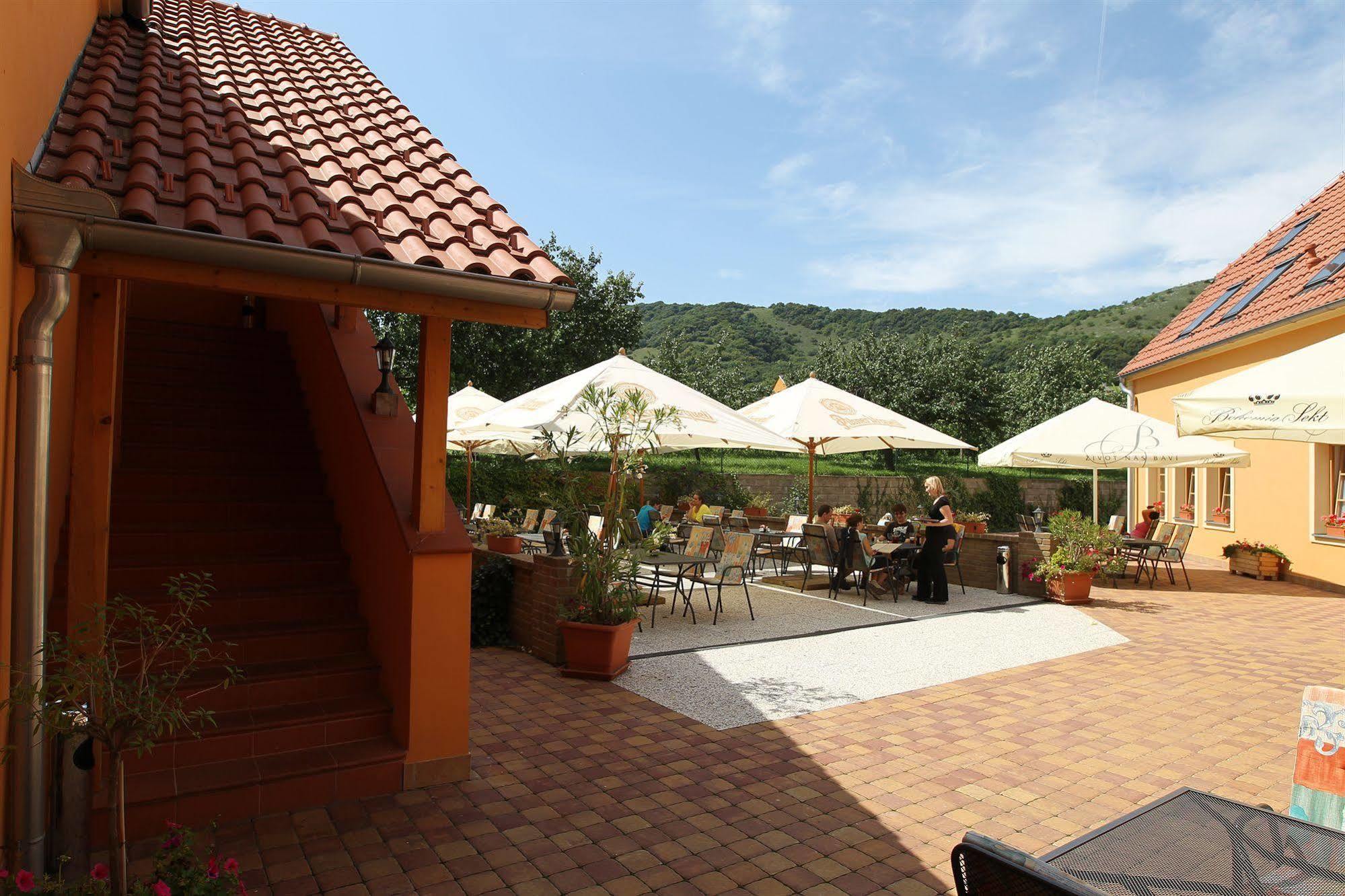 Hotel Pavlov Εξωτερικό φωτογραφία